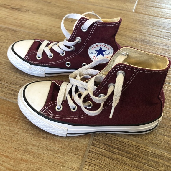 maroon kids converse